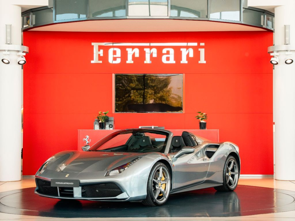 FERRARI 488 SPIDER
