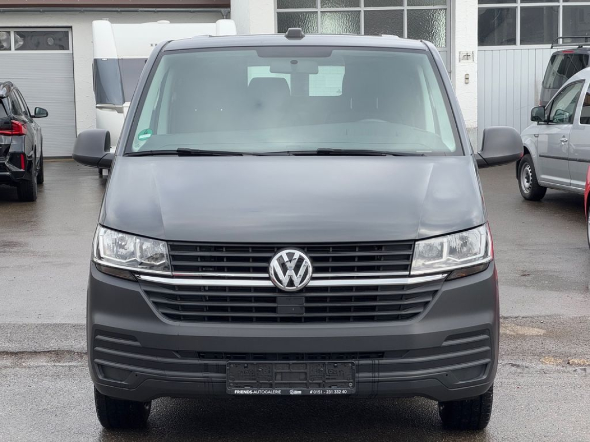 VOLKSWAGEN TRANSPORTER 6.1 VAN