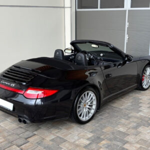PORSCHE 911 CARRERA 4 CABRIOLET 997