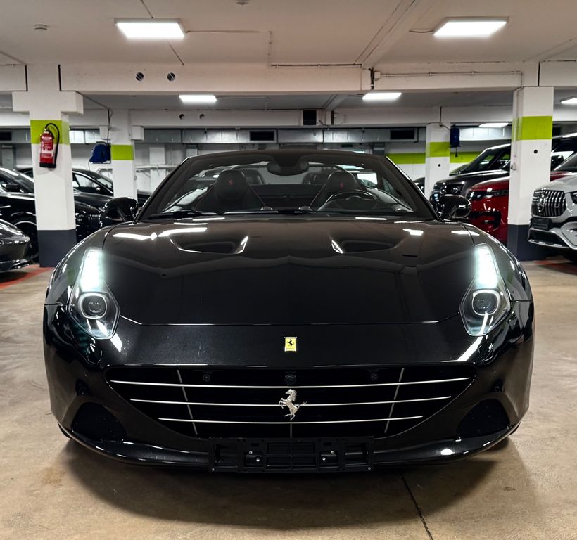 FERRARI CALIFORNIA T