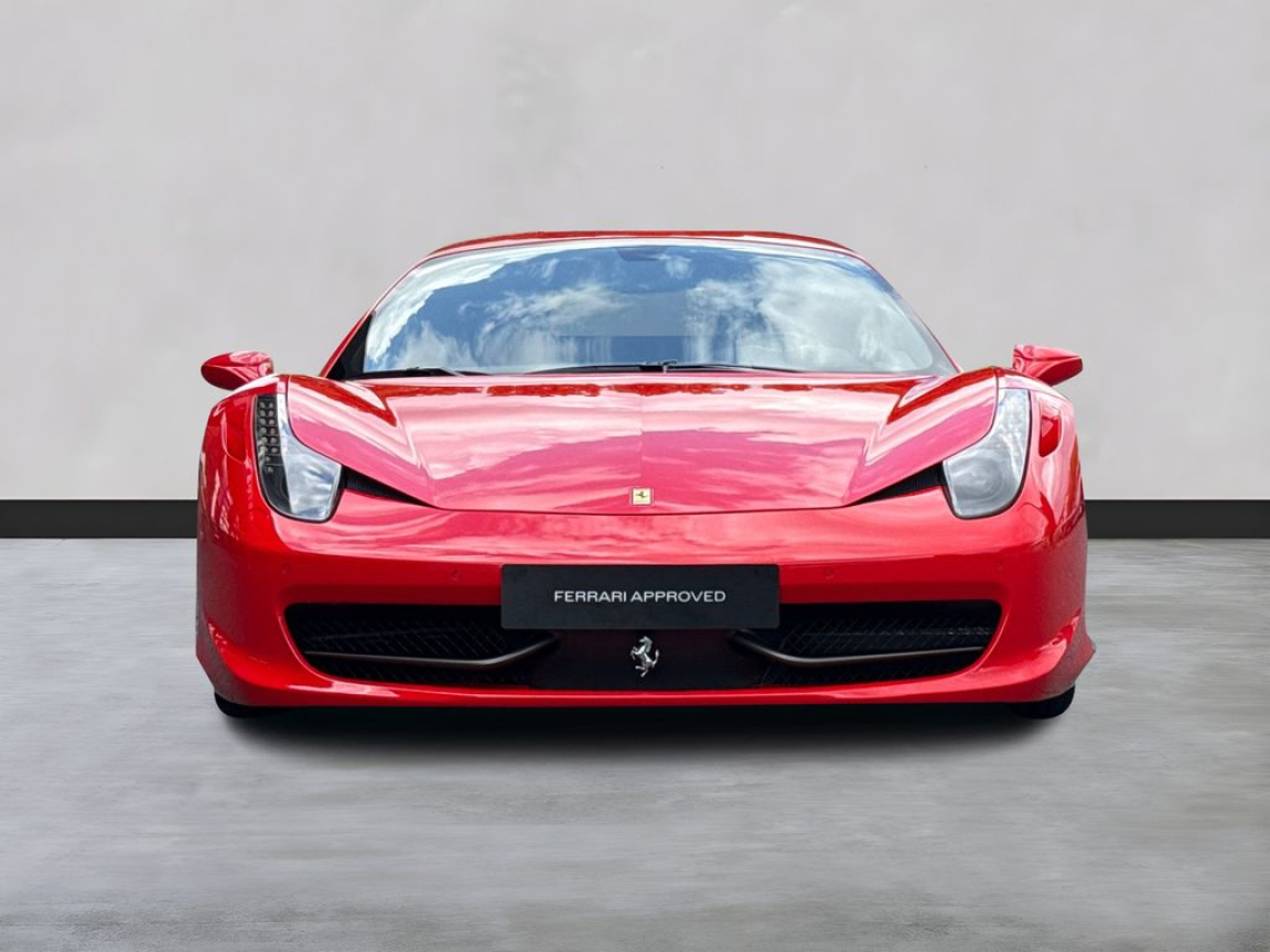 FERRARI 458 ITALIA