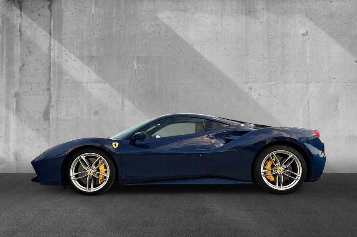 FERRARI 488 GTB