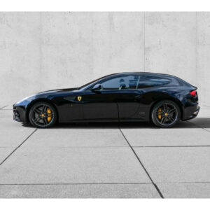 FERRARI FF