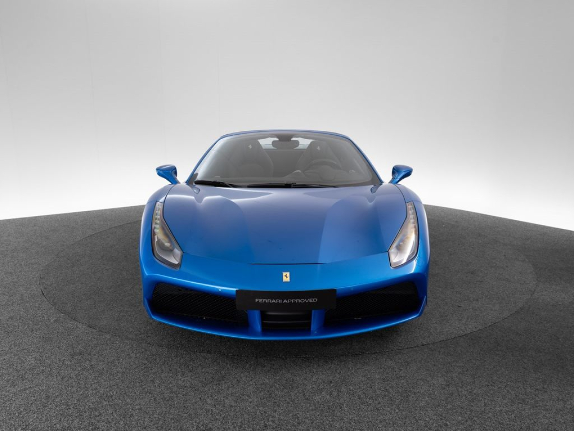 FERRARI 488 SPIDER