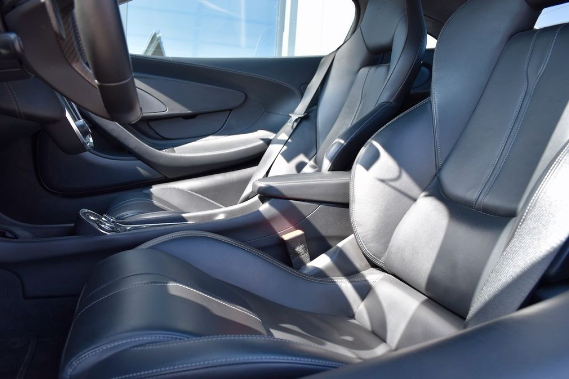 MCLAREN MCLAREN 570S COUPE