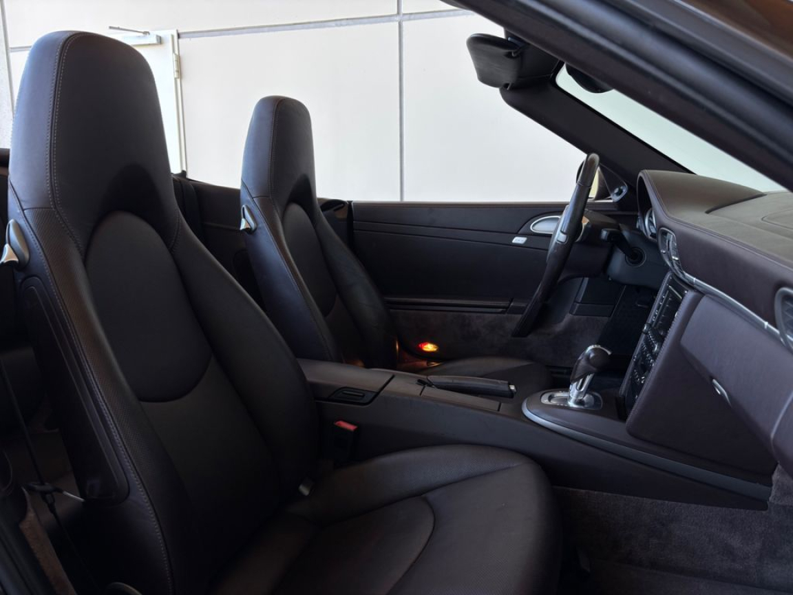 PORSCHE 911 CARRERA CABRIOLET 997
