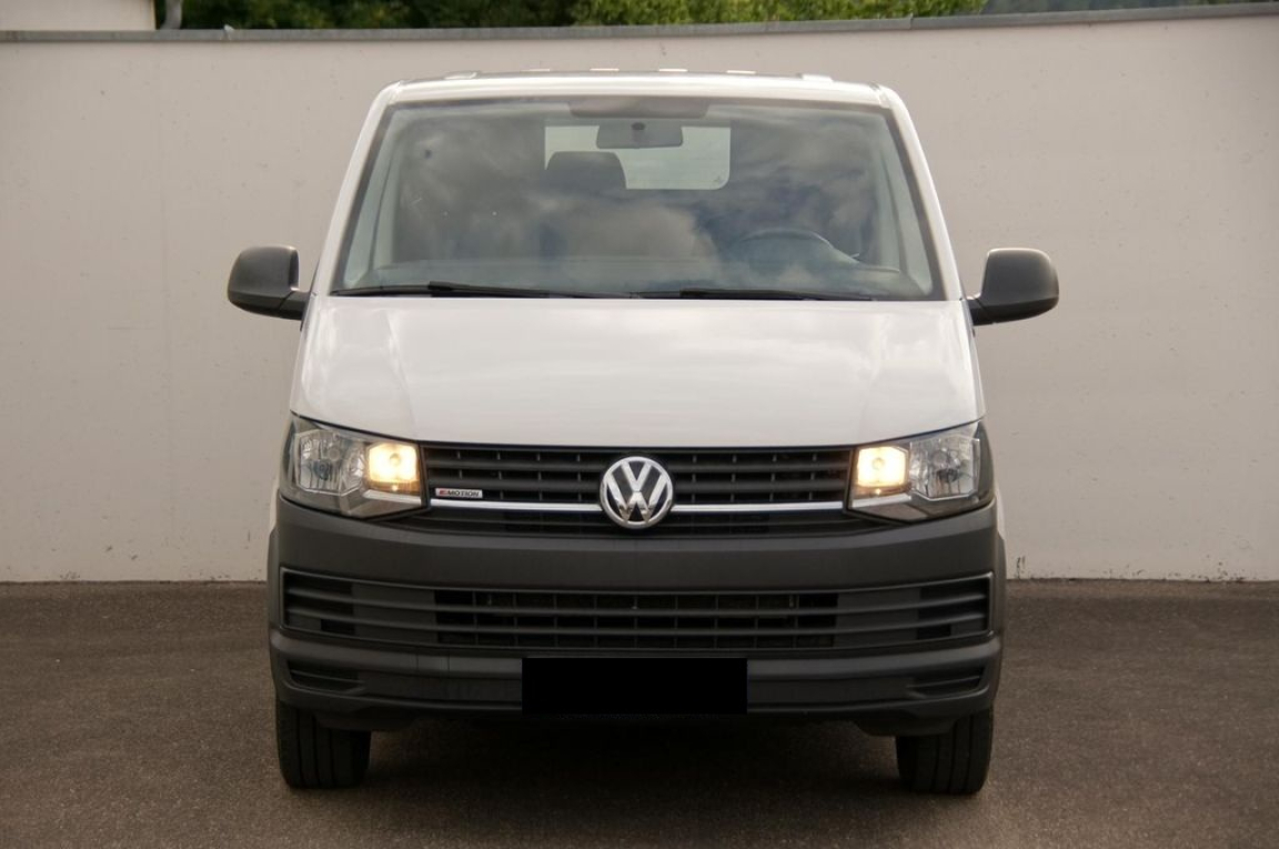 VOLKSWAGEN TRANSPORTER FOURGON