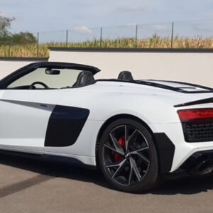 AUDI R8 SPYDER