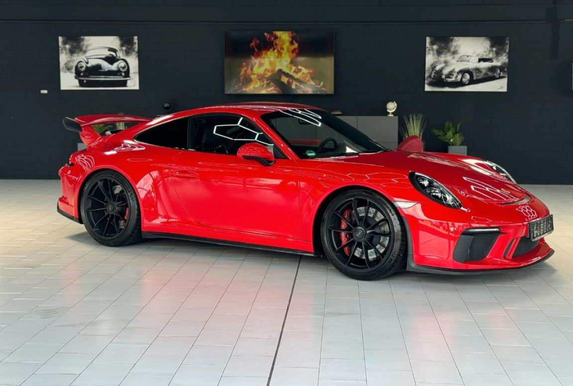 PORSCHE 911 GT3