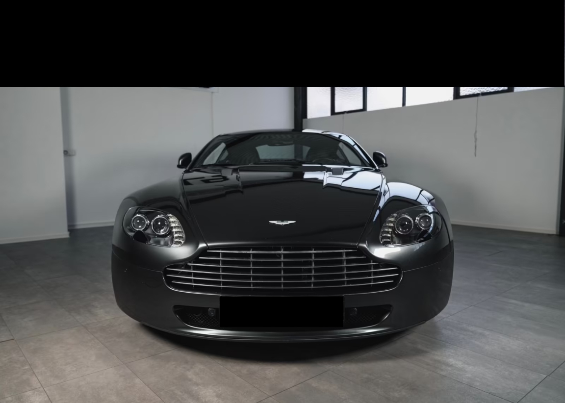 ASTON MARTIN VANTAGE