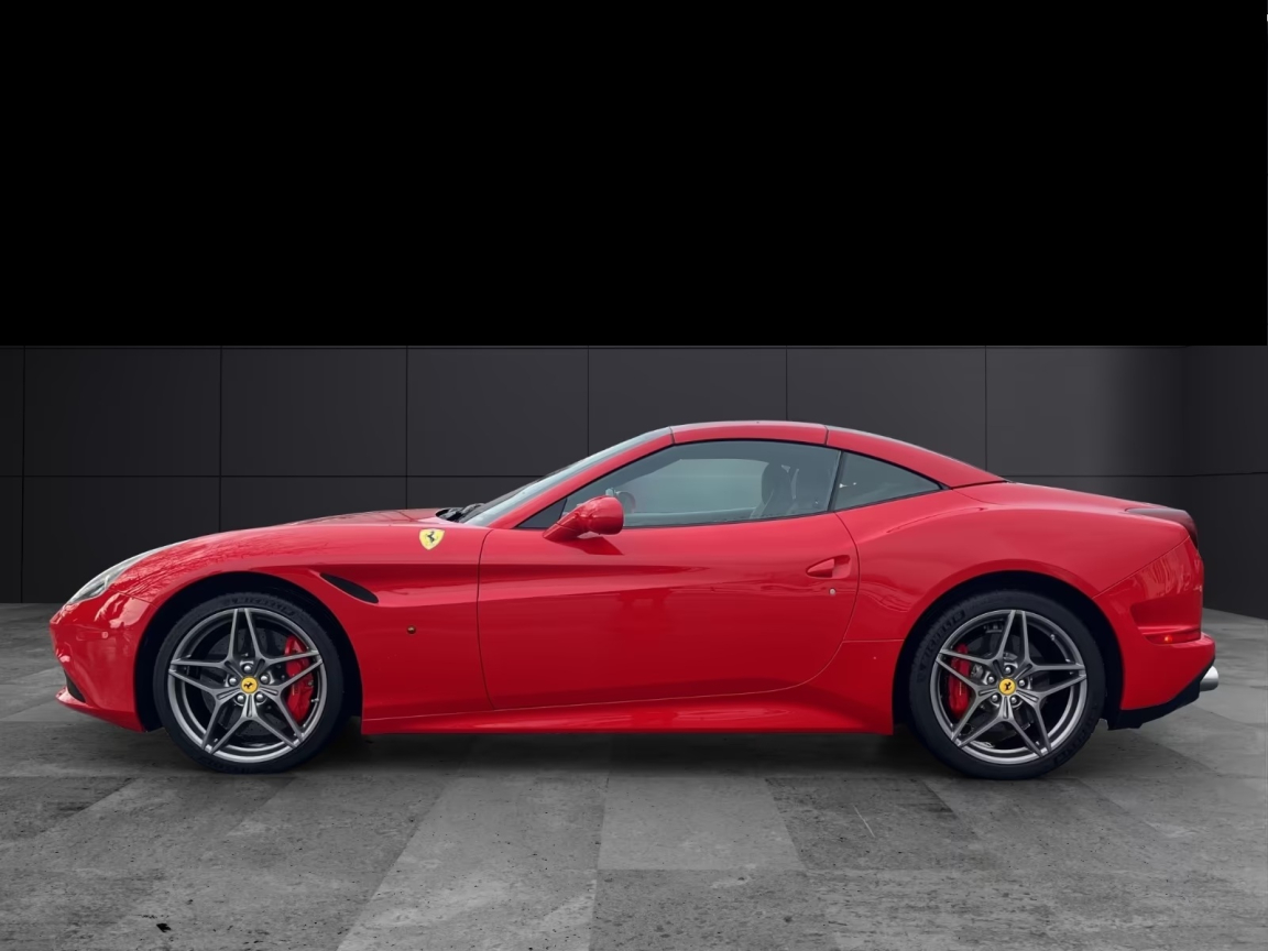 FERRARI CALIFORNIA T