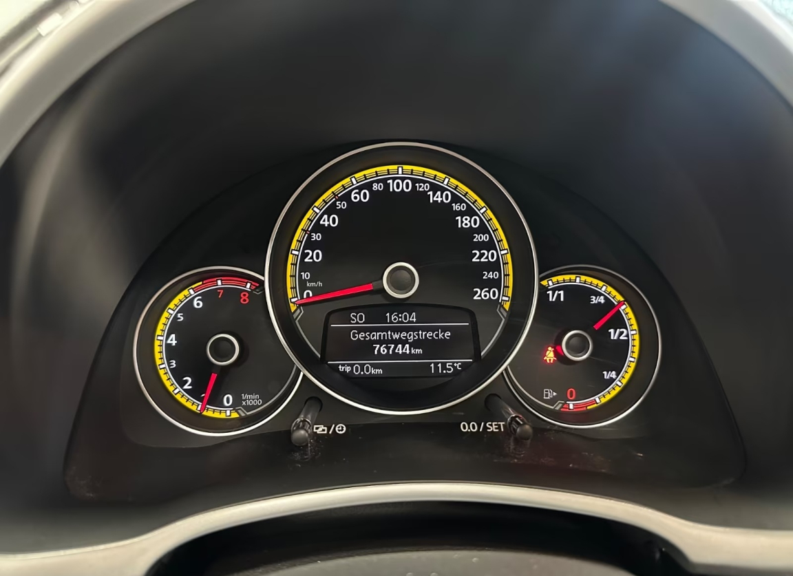 VOLKSWAGEN COCCINELLE