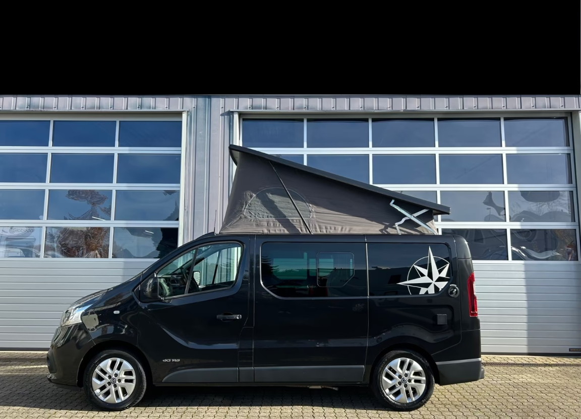 NISSAN NV300 COMBI