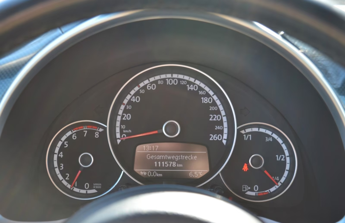 VOLKSWAGEN COCCINELLE