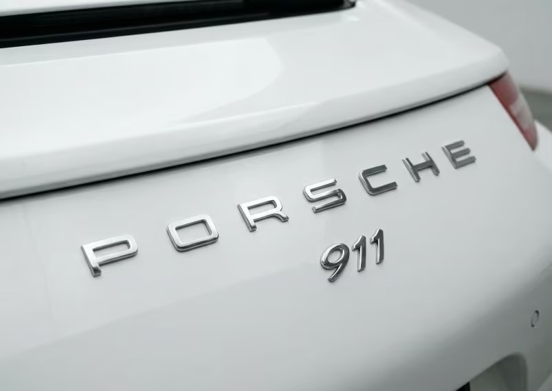 PORSCHE 911 CARRERA CABRIOLET