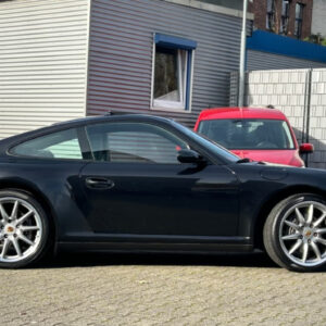 PORSCHE 911 CARRERA COUPE 997