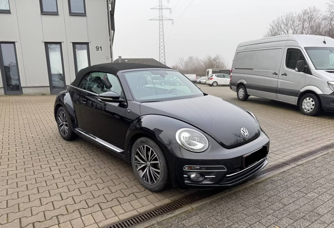 VOLKSWAGEN COCCINELLE CABRIOLET