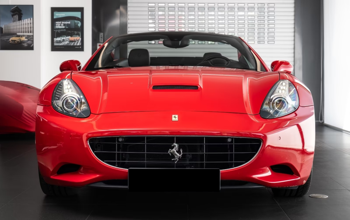 FERRARI CALIFORNIA