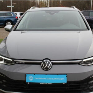 VOLKSWAGEN GOLF SW