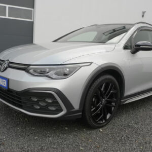 VOLKSWAGEN GOLF SW