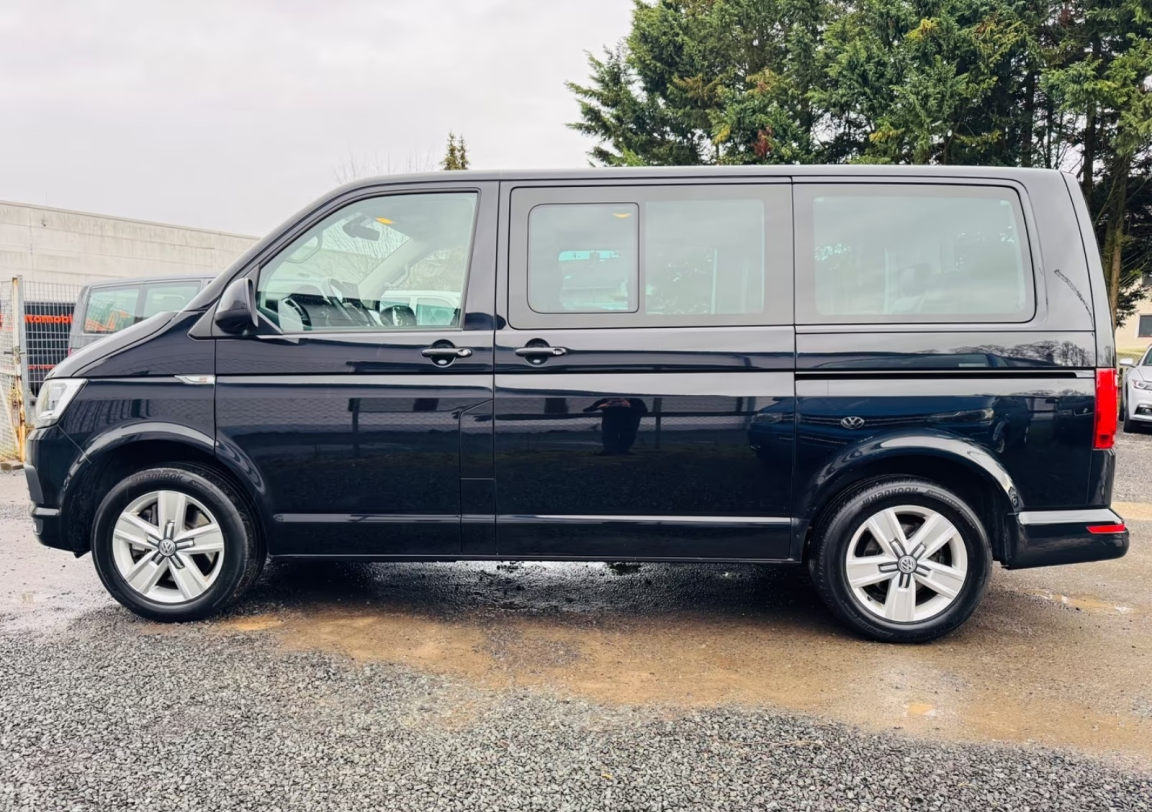 VOLKSWAGEN MULTIVAN