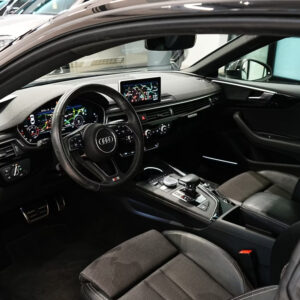 AUDI A5 V6