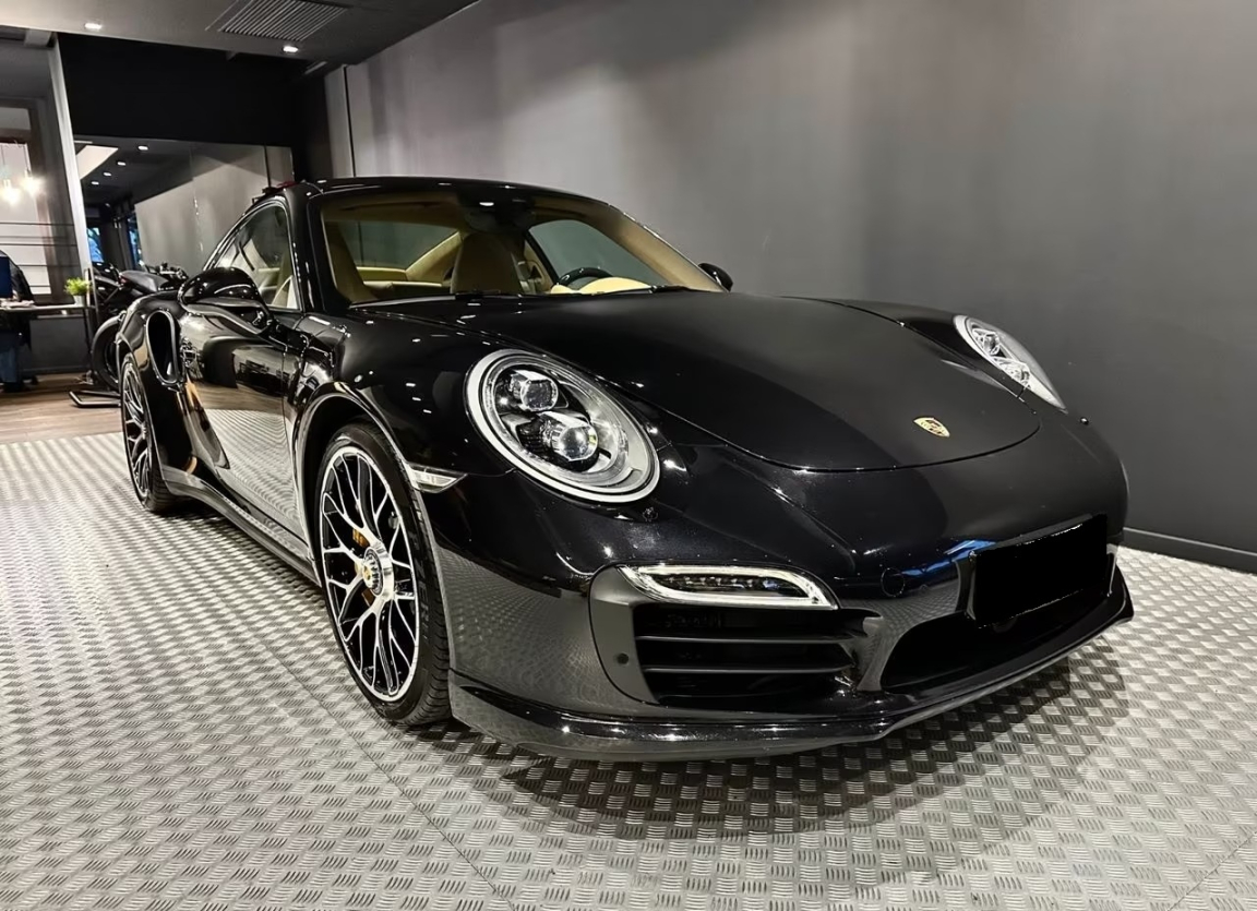PORSCHE 911 TURBO COUPE