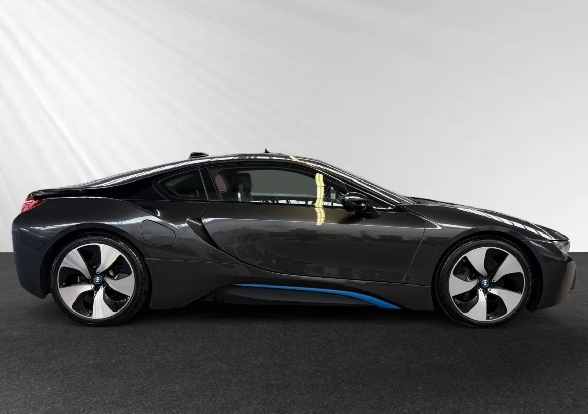 BMW i i8 I12